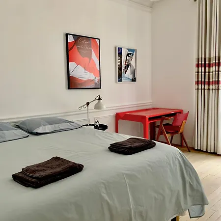 Grand - Tour Eiffel Appartement *